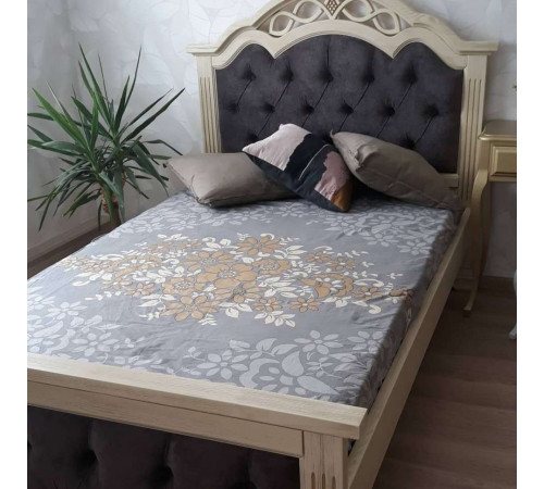 Двуспальная кровать Венеция MUR-101-01 с каретной стяжкой Двуспальная кровать Венеция MUR-101-01 с каретной стяжкой